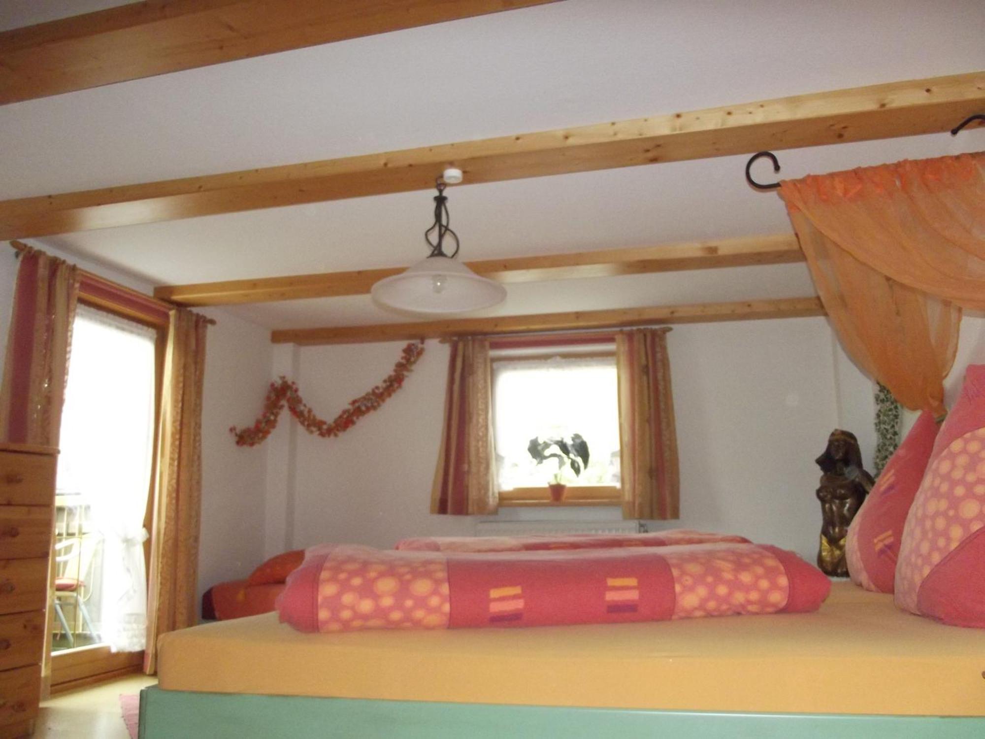 Gemuetliche Ferienwohnung In Urigem Bauernhaus Pfronten Buitenkant foto